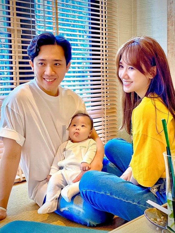 chuyen showbiz:jennifer pham va chong doanh nhan tinh tu trong bon tam hinh 7