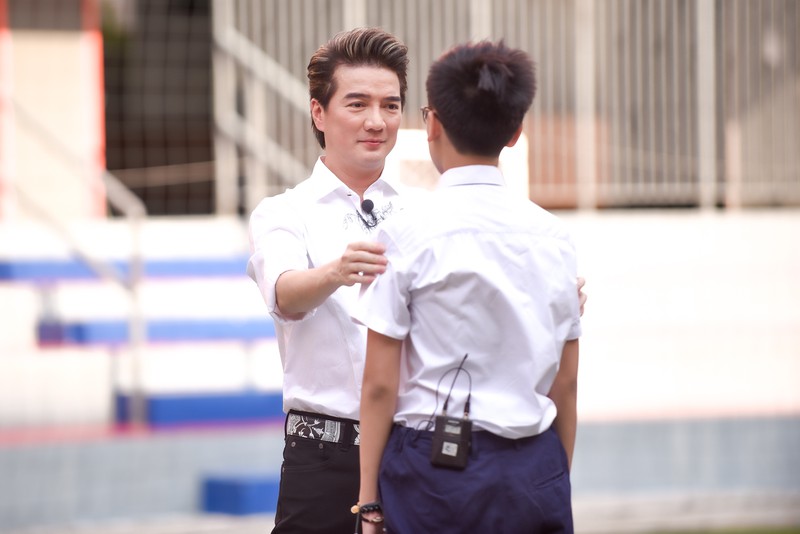 dam vinh hung bat ngo chia se dau long vi con trai nuoi hinh 2