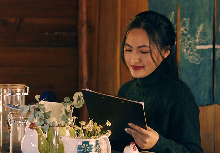 nguyen ha tro lai ngot ngao voi co mot ngay buon nhu the hinh 1