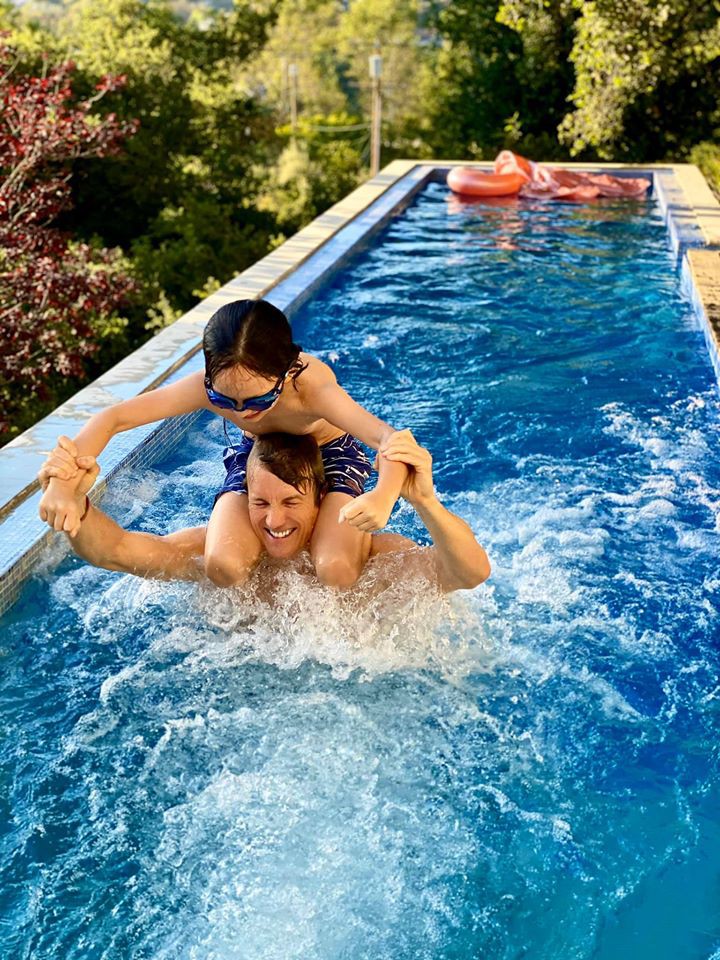 sau thanh lam den luot hong nhung cong khai ban trai ngoai quoc hinh 5