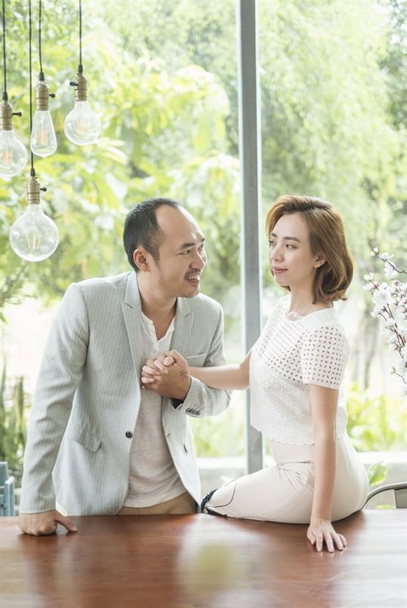 chuyen showbiz: ho ngoc ha mang thai doi voi ban trai kim ly hinh 4