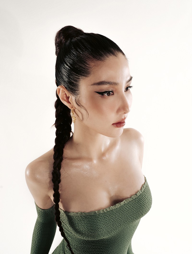 diem my 9x dien toan do hieu, cuon hut voi than hinh nong bong hinh 4