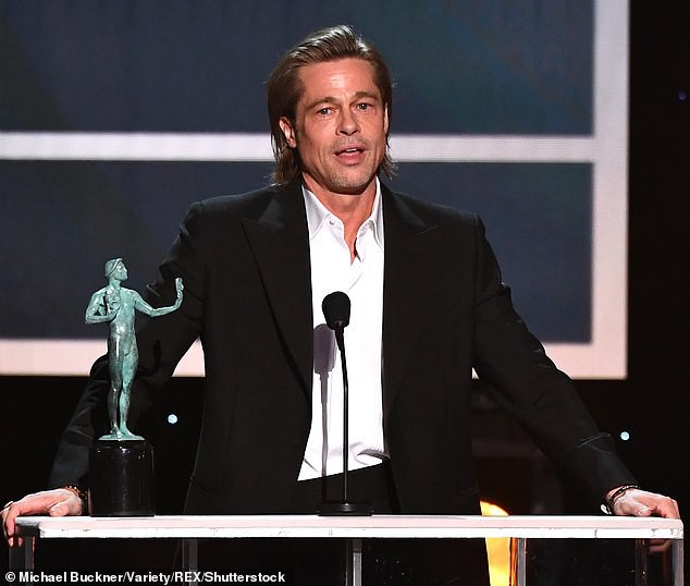 brad pitt to chuc tiec pizza mung sinh nhat tuoi 14 cua con gai cung hinh 1