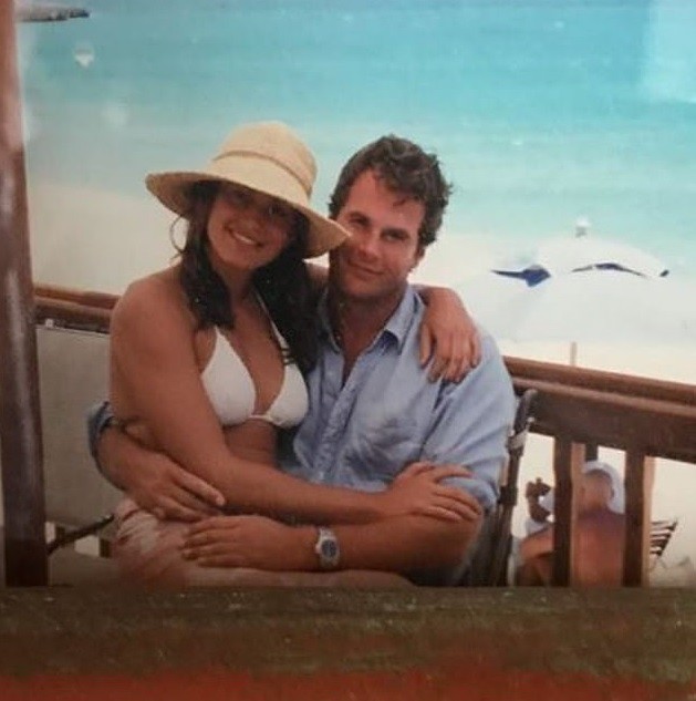 cindy crawford khoe anh lang man nhan dip ky niem 22 nam ngay cuoi  hinh 2