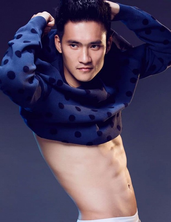 chuyen showbiz: khanh thi hanh phuc ben chong con sau tin don ran nut hinh 6