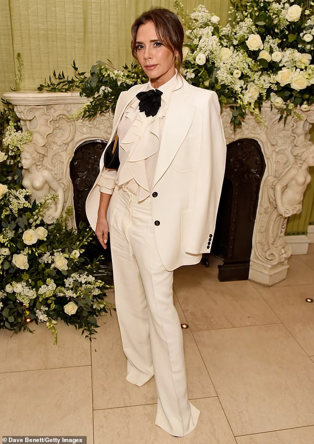 cong ty cua victoria beckham duoc "cap cuu" khi thua lo nang ne hinh 3