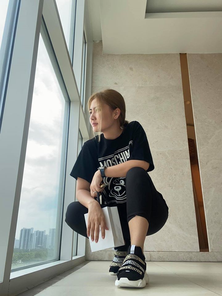 chuyen showbiz: ngoc lan thu nhan "dang sang chan tam ly" sau khi ly hon hinh 1