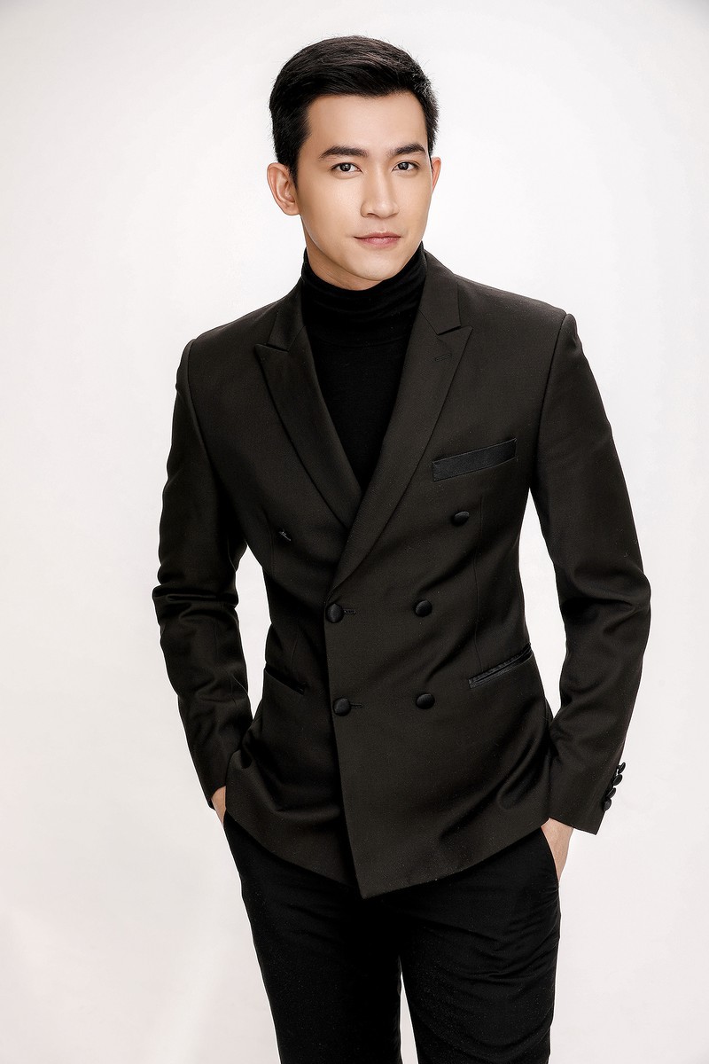 chuyen showbiz: khanh thi ngot ngao chuc mung sinh nhat chong tre hinh 2
