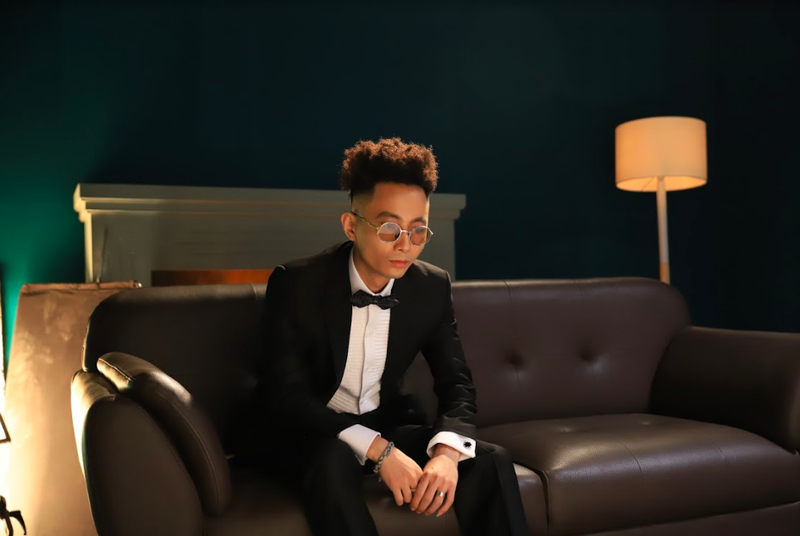 rhymastic moi me, doc la trong mv moi "giau sang" hinh 2