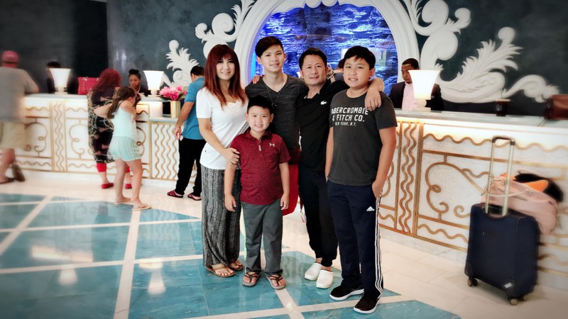 ung xu cua sao viet hau ly hon: nguoi gay gat, nguoi nhe nhang hinh 3