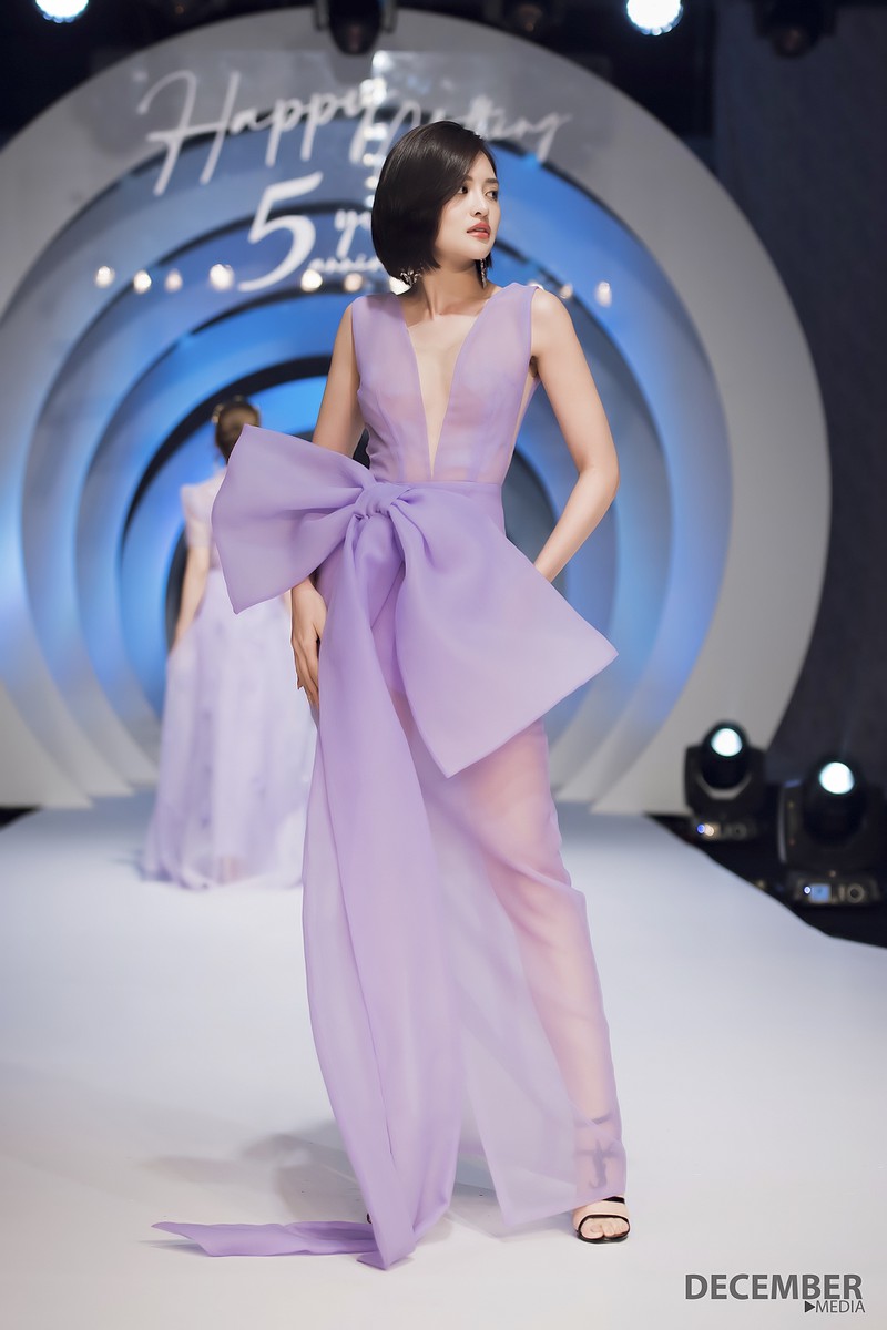 thuy anh mat ngu, kiet suc quay cai ket cho phim "tinh yeu va tham vong" hinh 1