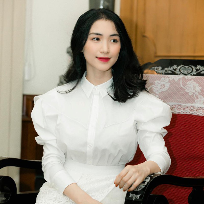 hoa minzy thua nhan bat can, xin loi vi dang tin gia ve dich covid-19 hinh 2