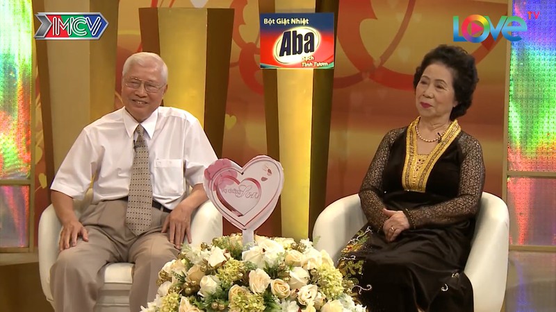 quyen linh va ngoc lan lam mc gameshow moi ve chuyen tinh cac cu ong, cu ba hinh 2