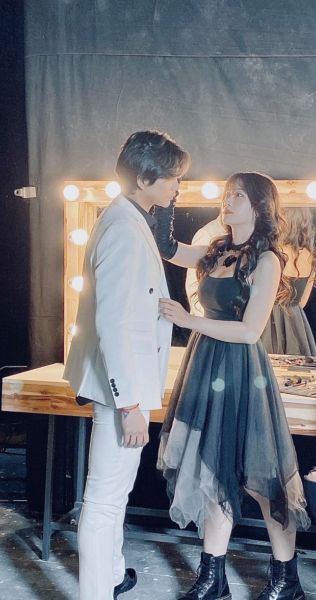 chuyen showbiz: tim khoe ban gai moi xinh dep sau khi ly hon truong quynh anh? hinh 1
