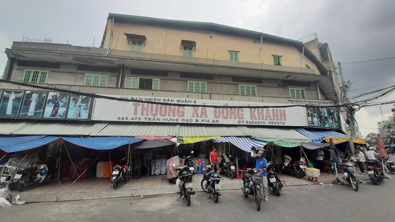 kham pha cho vai hon 30 nam lon nhat sai gon voi cai ten rat la hinh 1