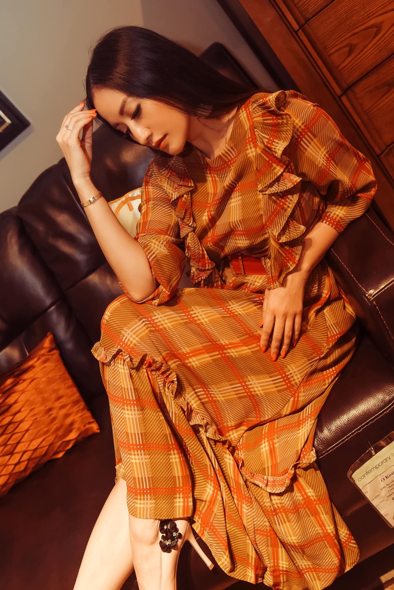 chuyen showbiz: hari won tiet lo luc dau chi yeu chu khong muon lay tran thanh hinh 9