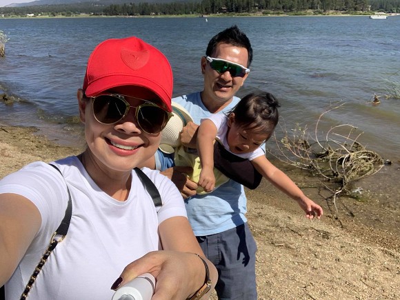 chuyen showbiz: ca si le quyen than thiet ben trai la, vuong tin don da ly hon hinh 4