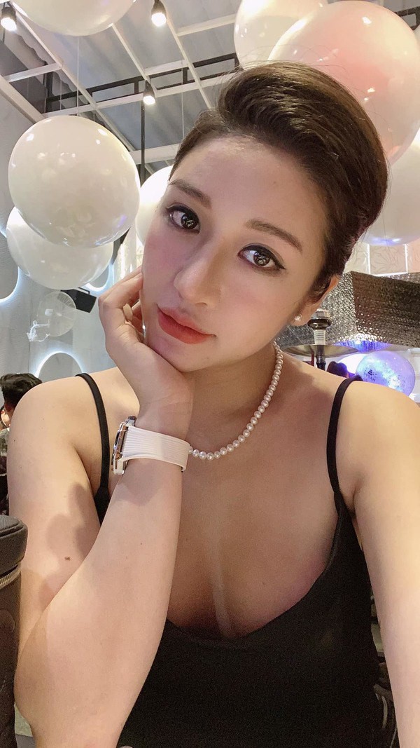 chuyen showbiz: ca si le quyen than thiet ben trai la, vuong tin don da ly hon hinh 7
