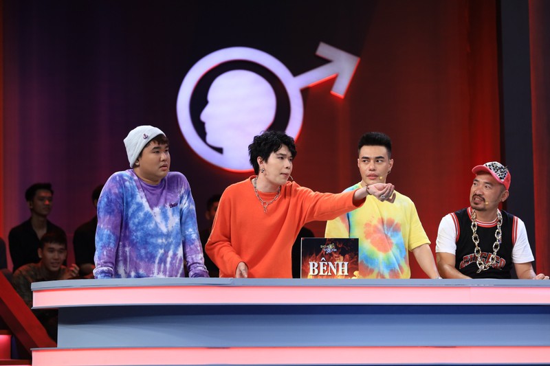 hari won to bi tran thanh "bo roi" vi me noi chuyen voi nguoi khac ngoai vo hinh 3