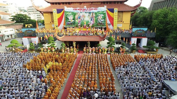 de nghi dung cac le hoi ton giao thuong nien  hinh 1