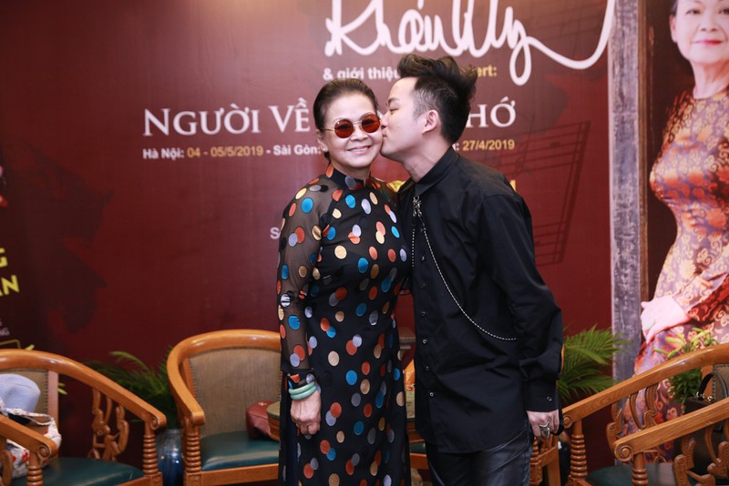 khanh ly: "trinh cong son la cai cay qua lon che phu cuoc doi toi" hinh 3