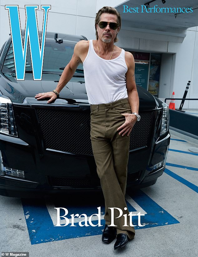 brad pitt tiet lo ve nu hon dau nhan dip nam moi hinh 1