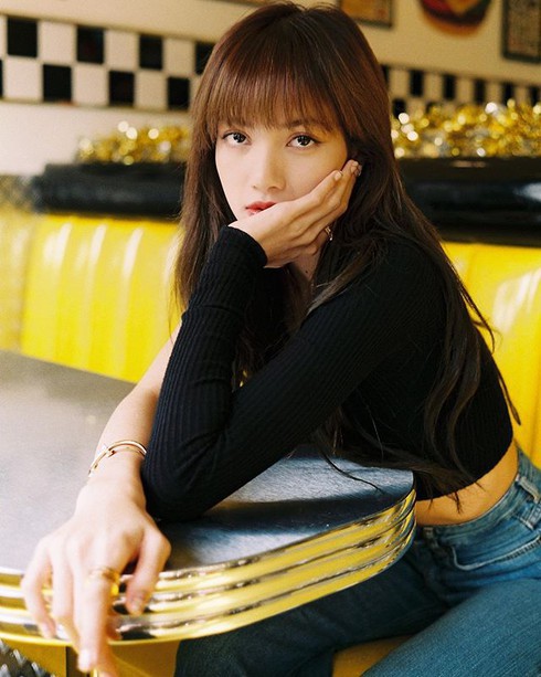chuyen showbiz: khanh thi xinh dep voi ao dai, e ap ben chong tre hinh 7