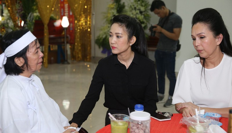quyen linh, diem my den vieng nghe si chanh tin hinh 7