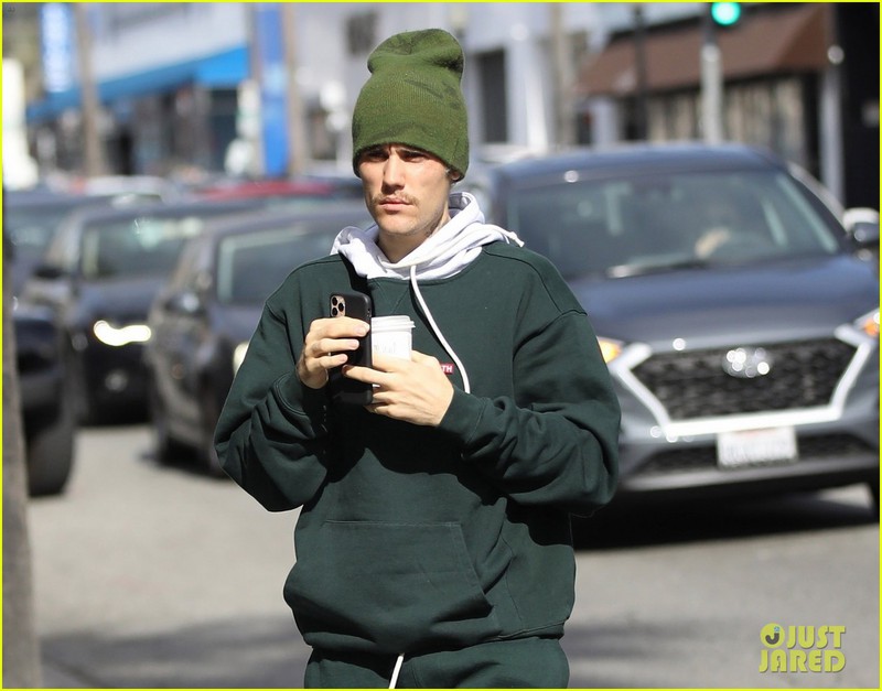 justin bieber tung bi "duoi co" khoi phong tap gym vi taylor swift hinh 4