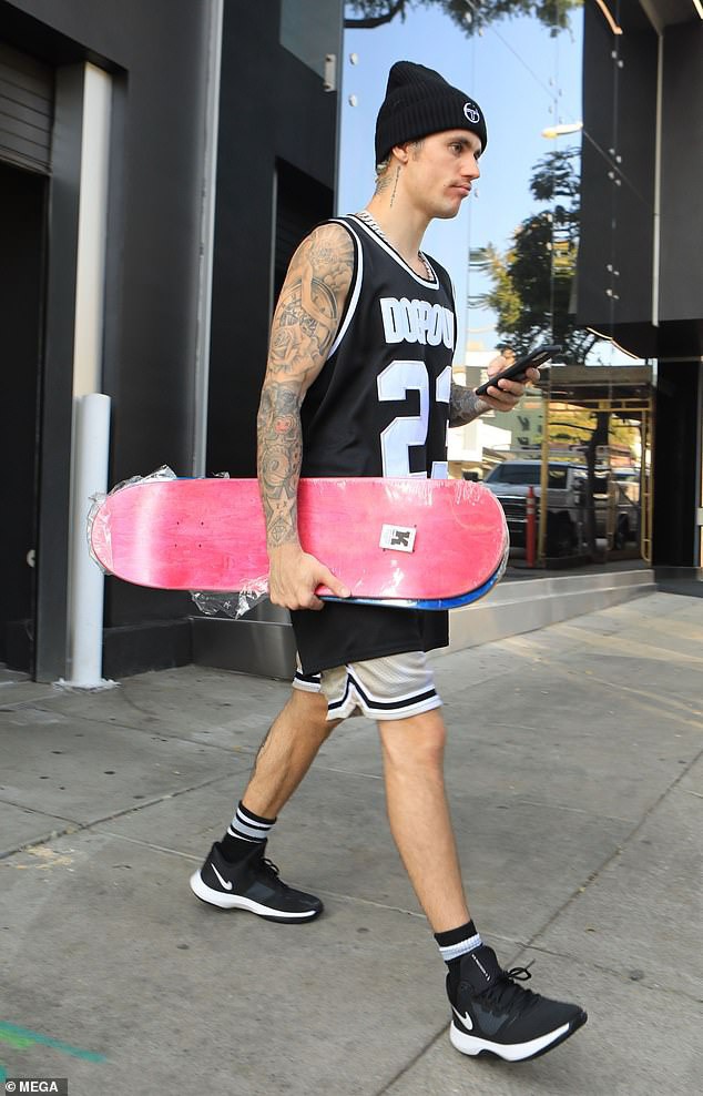 justin bieber tung bi "duoi co" khoi phong tap gym vi taylor swift hinh 6