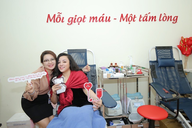 nsut to nga di hien mau tinh nguyen giua dich virus corona hinh 4