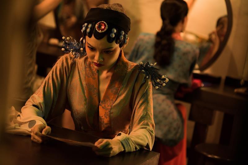 Vừa trở lại, Orange cùng Châu Đăng Khoa, Khói tung ca khúc kết hợp nhạc cụ dân tộc với Hiphop - 2