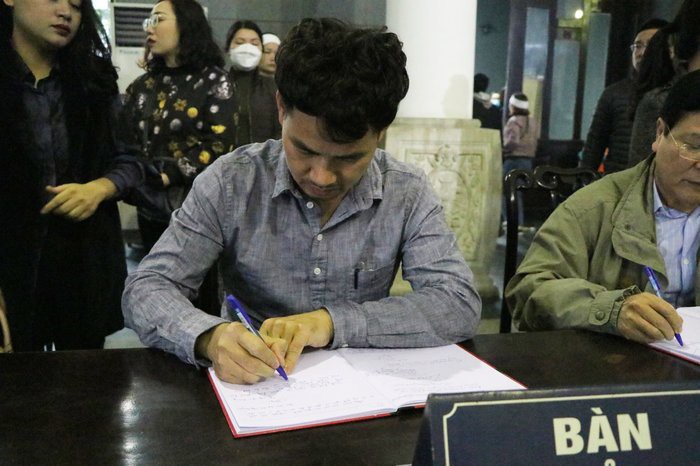 gia dinh, dong nghiep nghen ngao trong le tang nsut vu manh dung hinh 11