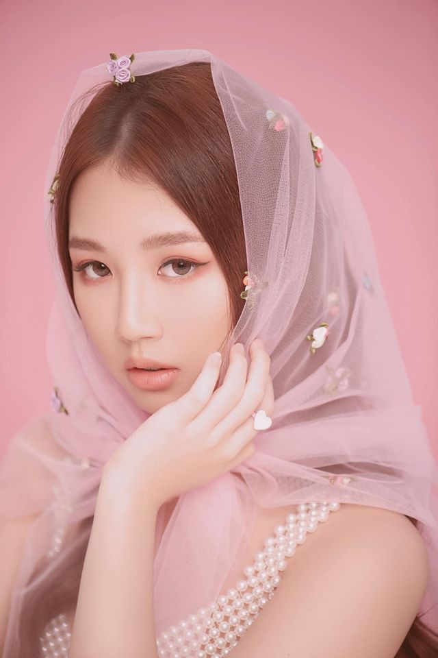 nu ca si "anh nha o dau the" tung nhan duoc nhieu tin nhan ga gam hinh 2