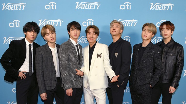 taylor swift "vuot mat" bts ve doanh thu ban dia trong nam 2019 hinh 2