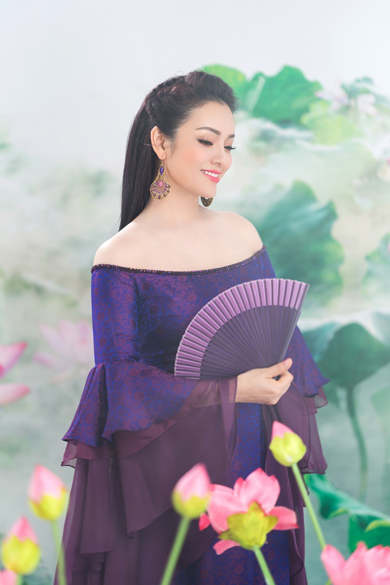 tan nhan hat ve ve dep nguoi phu nu trong mv mung 8/3 hinh 2