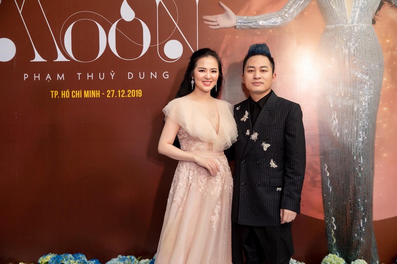 tung duong, min, chi pu dong loat ung ho vat tu chong dich covid-19 hinh 1