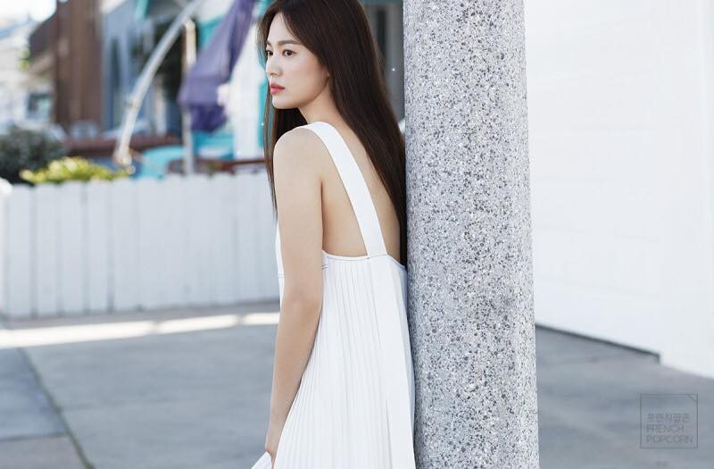 song hye kyo dien vay ngan tre trung sau khi ly hon song joong ki hinh 10