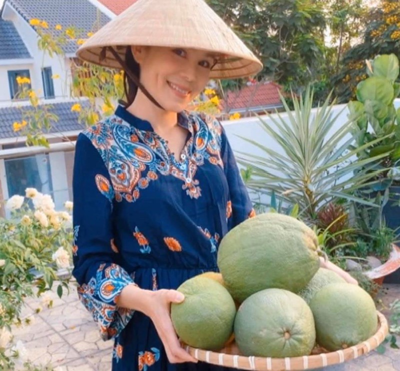 nghi tranh dich, quyen linh lam nong cung vo con trong biet thu 500m2  hinh 2