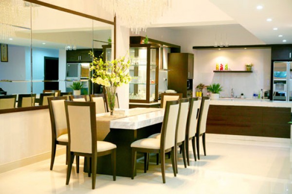 nghi tranh dich, quyen linh lam nong cung vo con trong biet thu 500m2  hinh 11