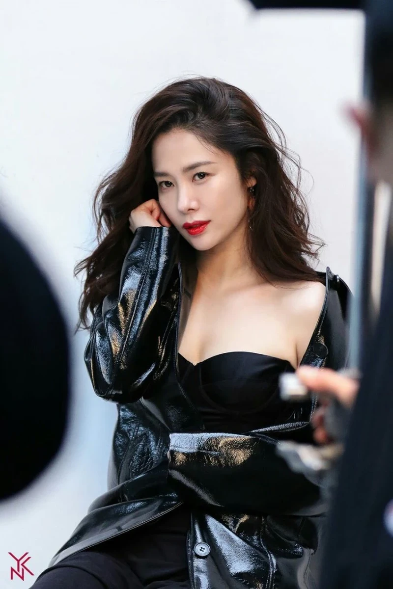 kim tae hee, son ye jin lot top 15 nu dien vien dep nhat han quoc  hinh 2