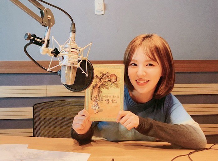 wendy (red velvet) xuat hien tuoi tan sau tai nan nghiem trong hinh 2