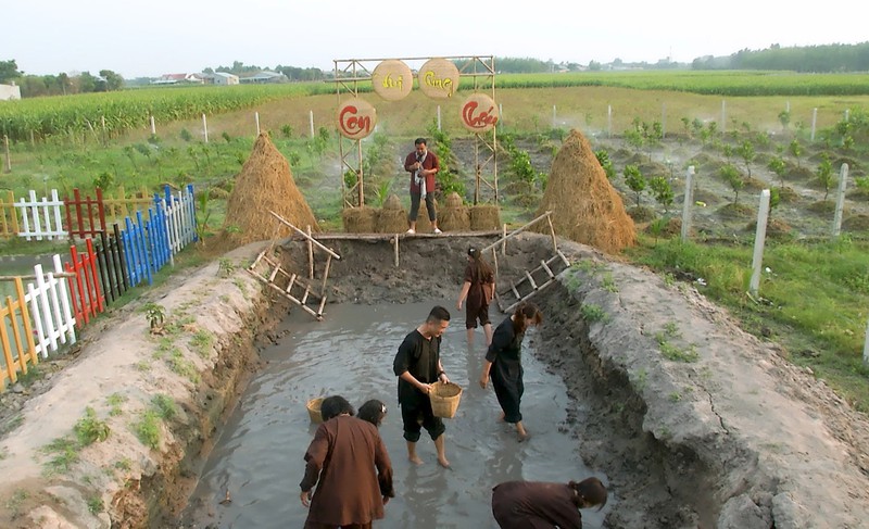 nhac si "xin loi tinh yeu" gap "tai nan" khi choi "vui cung con chau" hinh 2