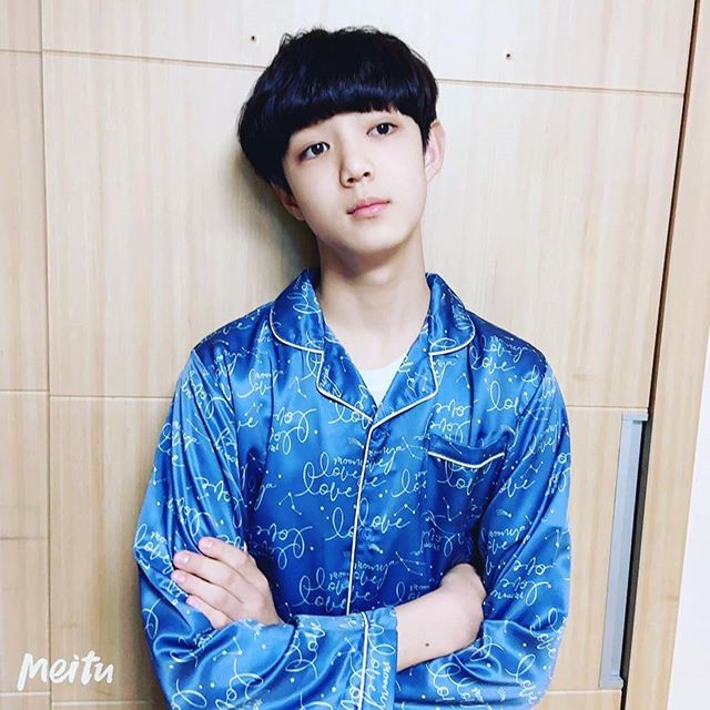con trai ba ca "the gioi hon nhan" gay sot voi ve ngoai my nam hinh 3