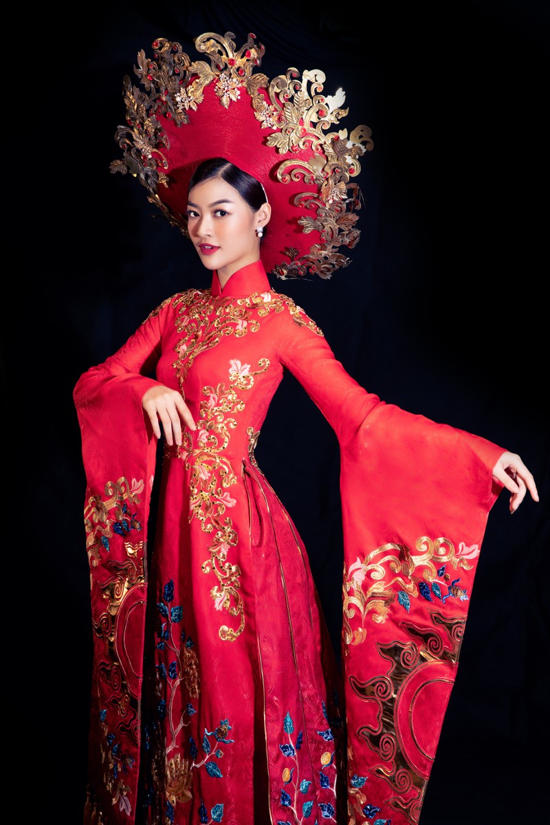 a hau kieu loan dien lai trang phuc dan toc cua a hau huyen my hinh 1