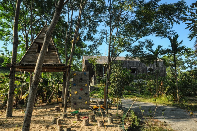 lac vao ngoi nha co tich cua doi vo chong tre tai da nang hinh 6