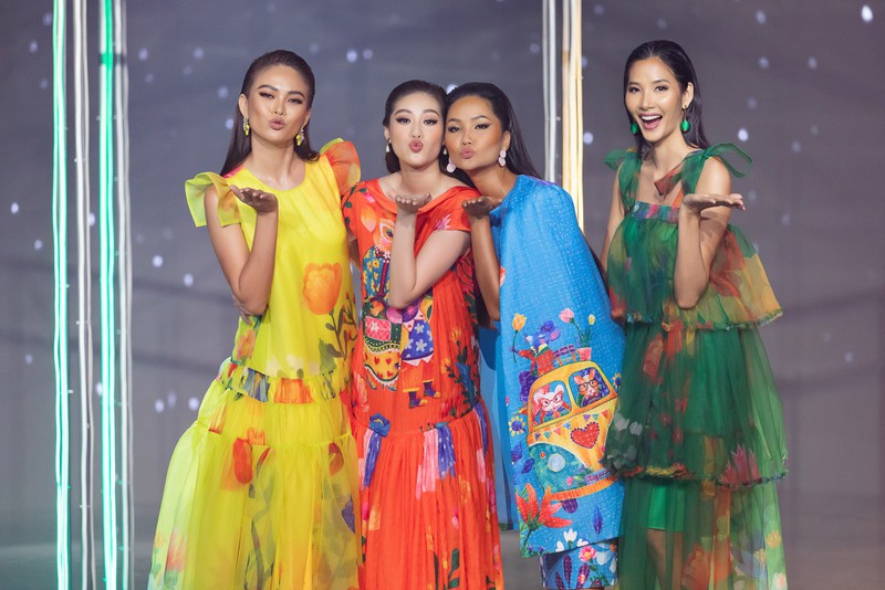 hoa hau h'hen nie "bung chay" trong lan hiem hoi tro lai san catwalk hinh 7
