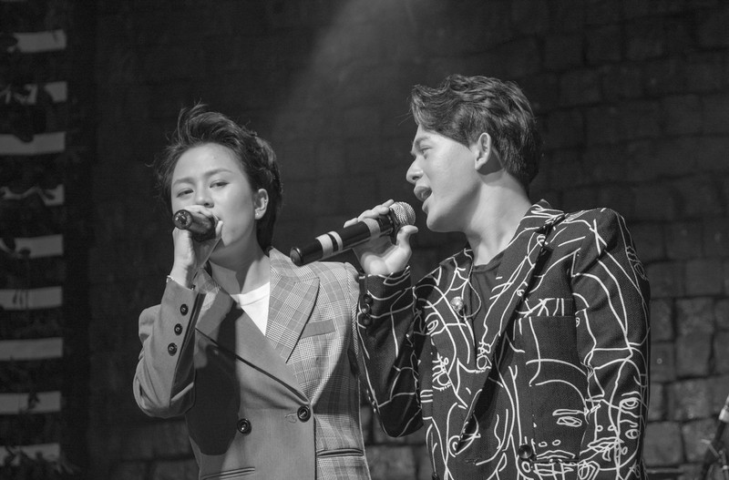 bao han hat "i love you" mung sinh nhat tuoi 20 cua quang anh hinh 3
