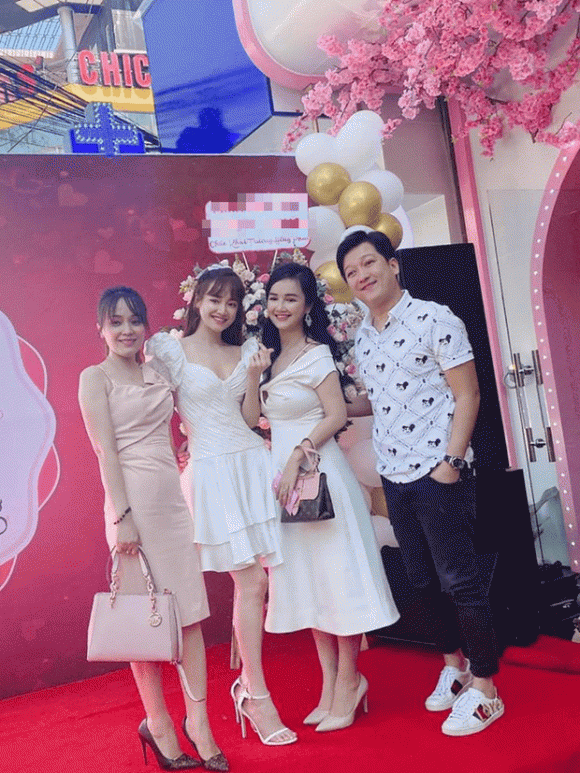 chuyen showbiz: truong ngoc anh xac nhan chia tay ban trai doanh nhan hinh 4