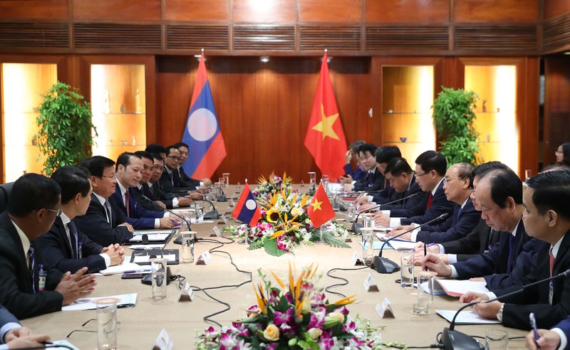 thu tuong nguyen xuan phuc hoi dam voi thu tuong lao thongloun sisoulith hinh 2